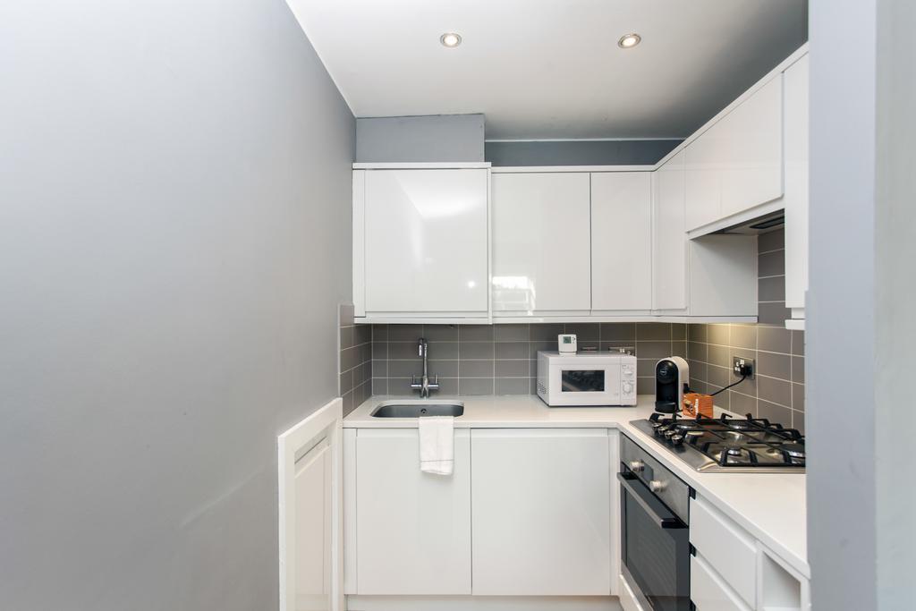 Italianflat - Elsham Apartment London Exterior photo